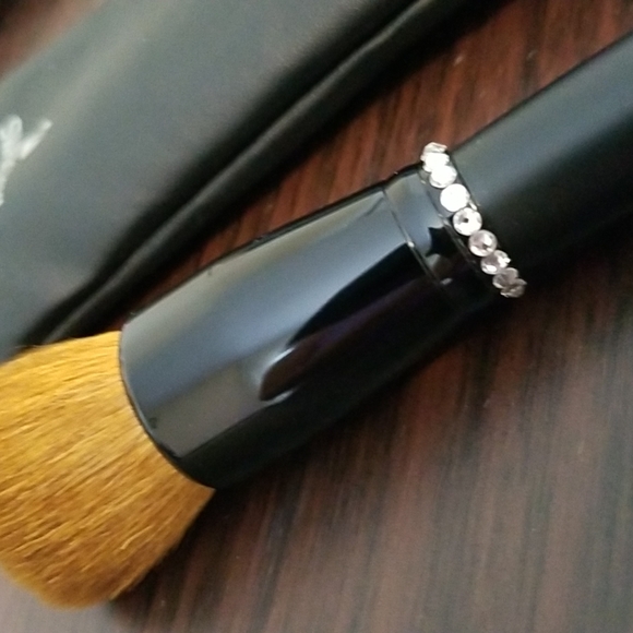 Swarovski makeup brush - Picture 3 of 6